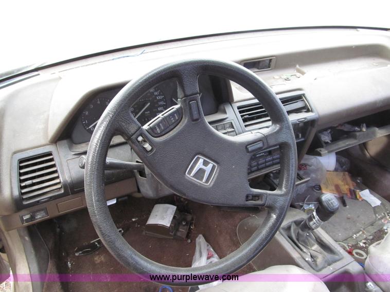 image for item G9611 1989 Honda Accord DX