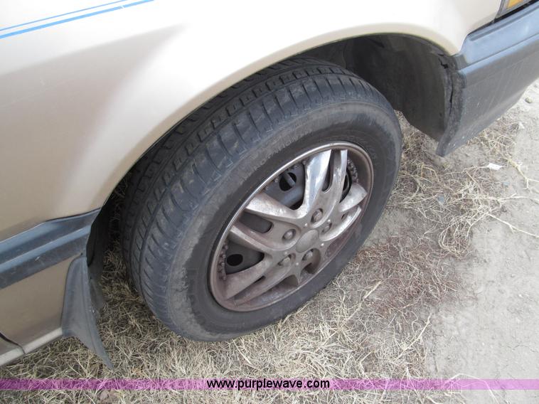 image for item G9611 1989 Honda Accord DX