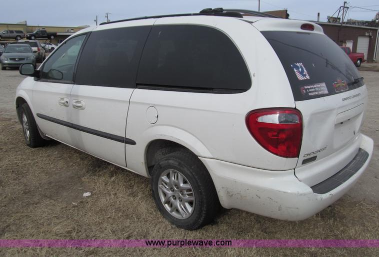 image for item G9612 2002 Dodge Grand Caravan Sport van