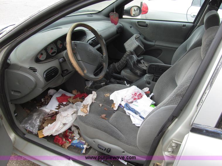 image for item G9613 2000 Dodge Stratus SE