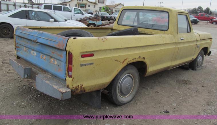 image for item G9615 1973 Ford F150 pickup truck