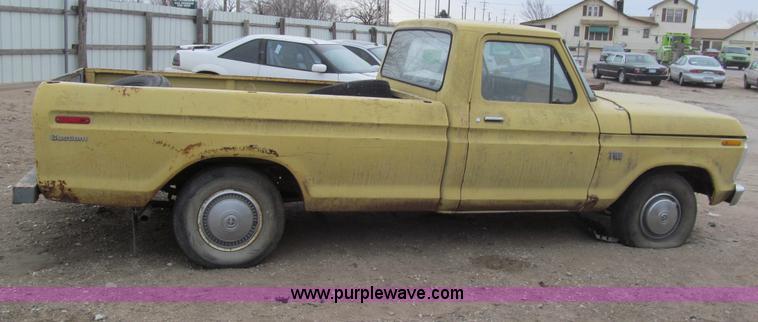 image for item G9615 1973 Ford F150 pickup truck