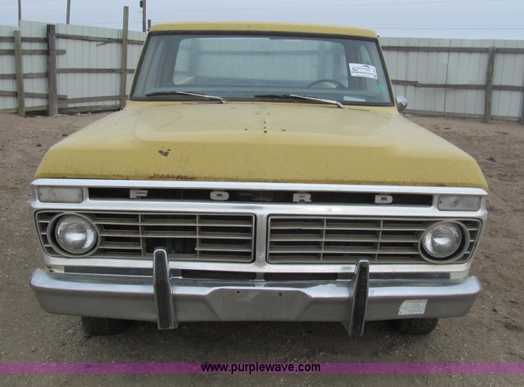 image for item G9615 1973 Ford F150 pickup truck