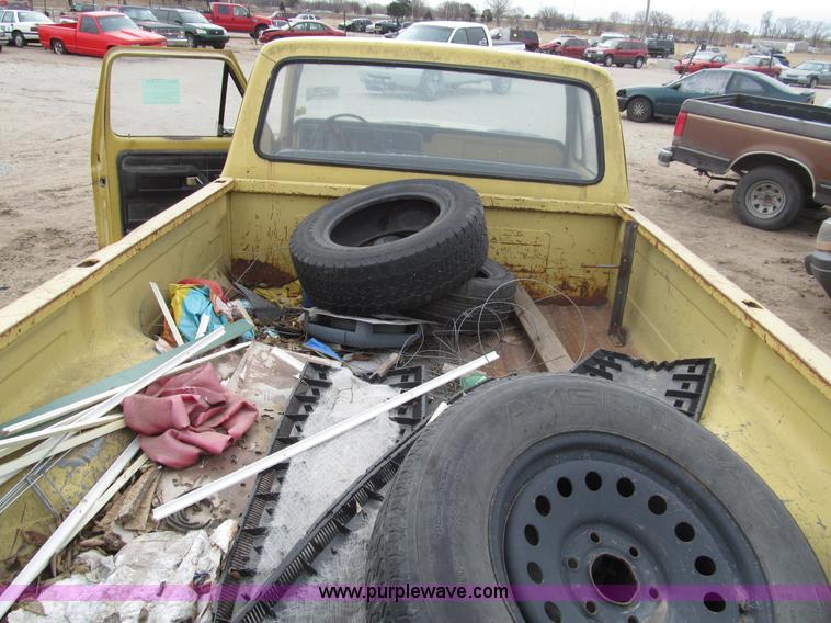 image for item G9615 1973 Ford F150 pickup truck