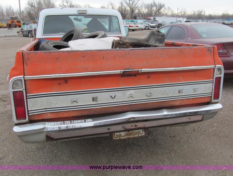 image for item G9616 1970 Chevrolet C10 pickup truck