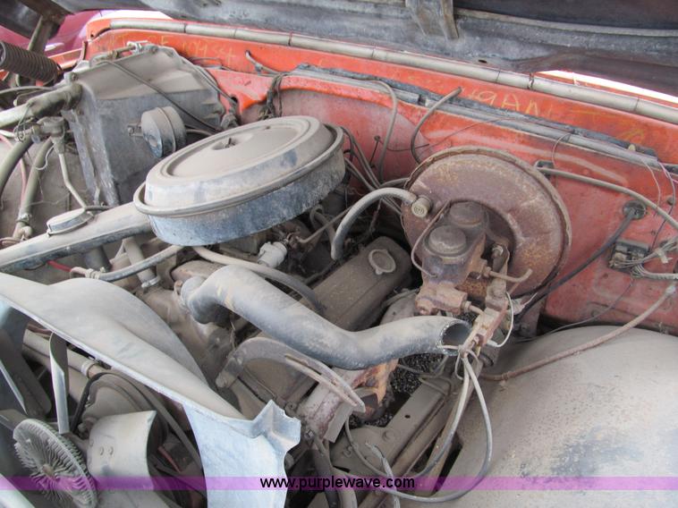 image for item G9616 1970 Chevrolet C10 pickup truck