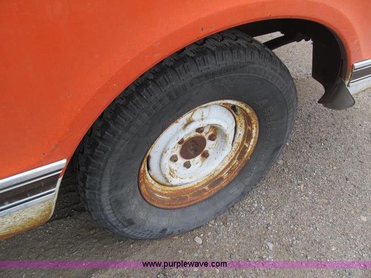 image for item G9616 1970 Chevrolet C10 pickup truck