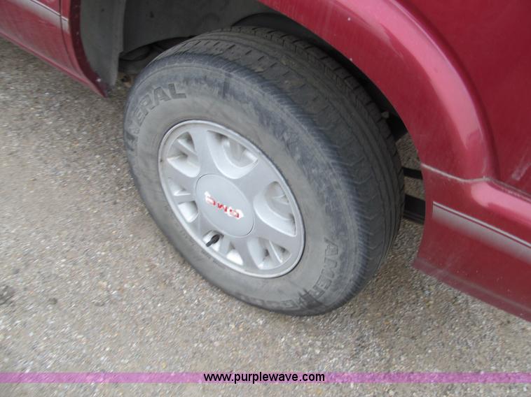 image for item G9617 1997 GMC Jimmy SL SUV