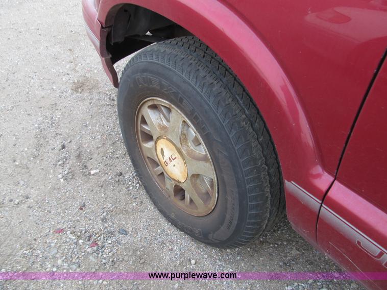 image for item G9617 1997 GMC Jimmy SL SUV