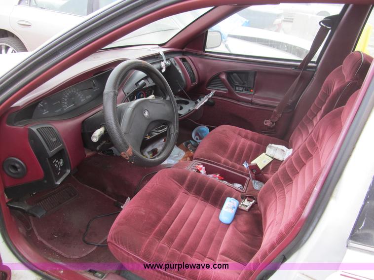 image for item G9618 1993 Buick Skylark Custom
