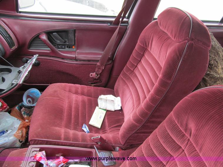 image for item G9618 1993 Buick Skylark Custom