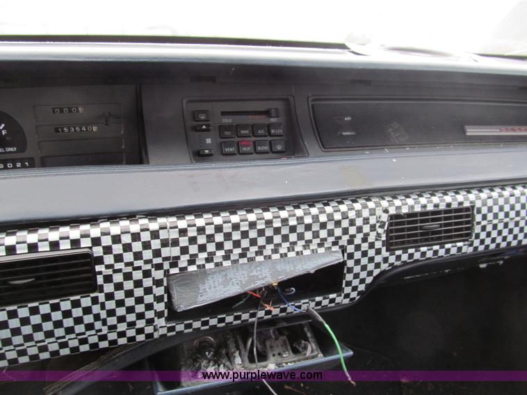 image for item G9619 1992 Chevrolet Luminia Euro