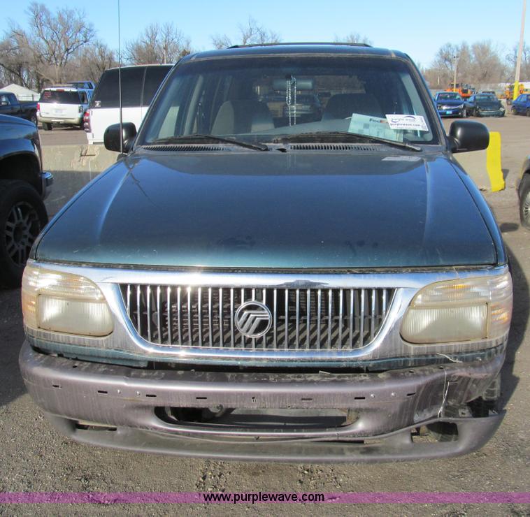 image for item G9642 1997 Mercury Mountaineer SUV
