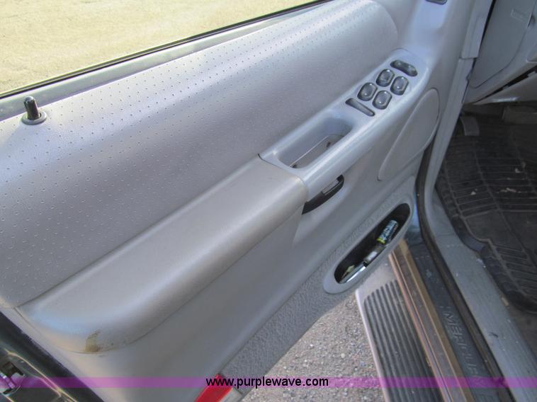 image for item G9642 1997 Mercury Mountaineer SUV