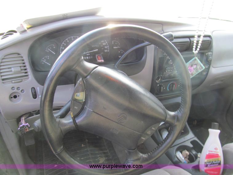 image for item G9642 1997 Mercury Mountaineer SUV