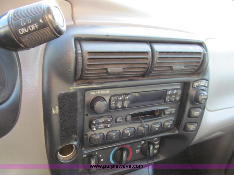 image for item G9642 1997 Mercury Mountaineer SUV