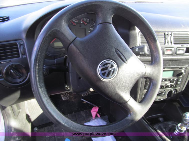 image for item G9643 2002 Volkswagen GTI