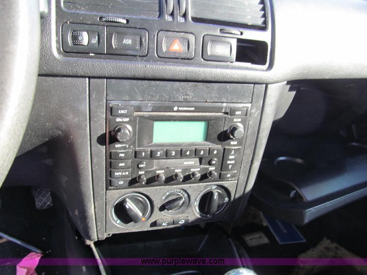 image for item G9643 2002 Volkswagen GTI