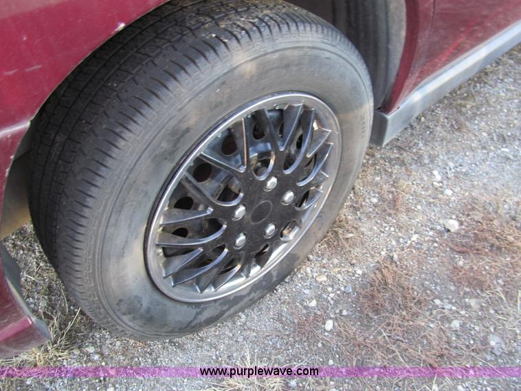 image for item G9645 2001 Chevrolet Impala