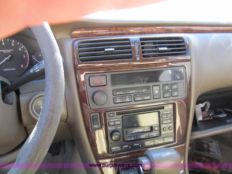 image for item G9646 1997 Infiniti Q45t