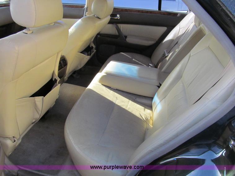 image for item G9646 1997 Infiniti Q45t