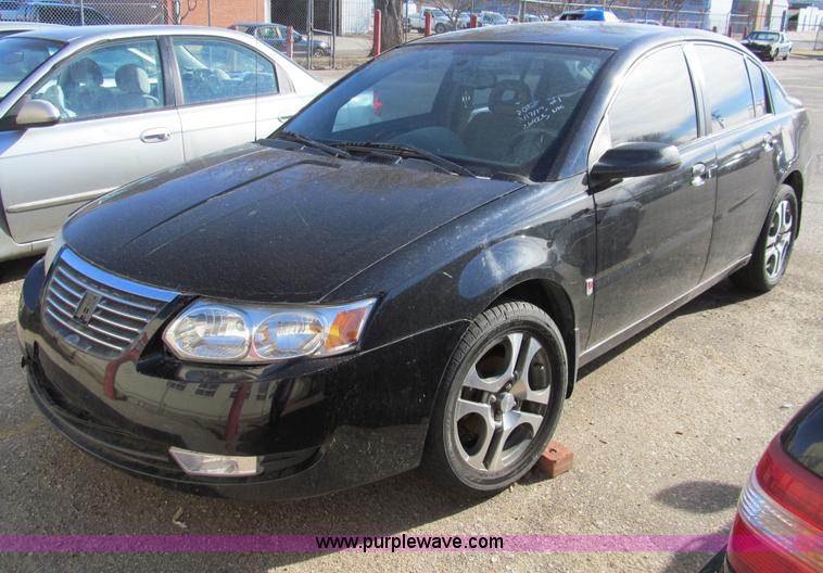 image for item G9648 2005 Saturn Ion Sedan 3
