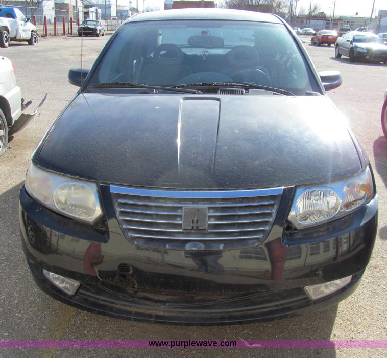 image for item G9648 2005 Saturn Ion Sedan 3