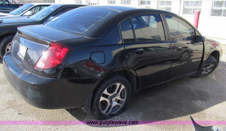 image for item G9648 2005 Saturn Ion Sedan 3