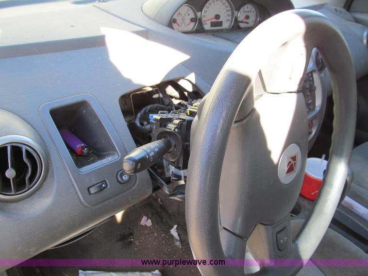 image for item G9648 2005 Saturn Ion Sedan 3