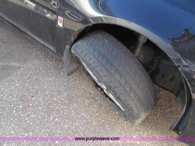 image for item G9648 2005 Saturn Ion Sedan 3