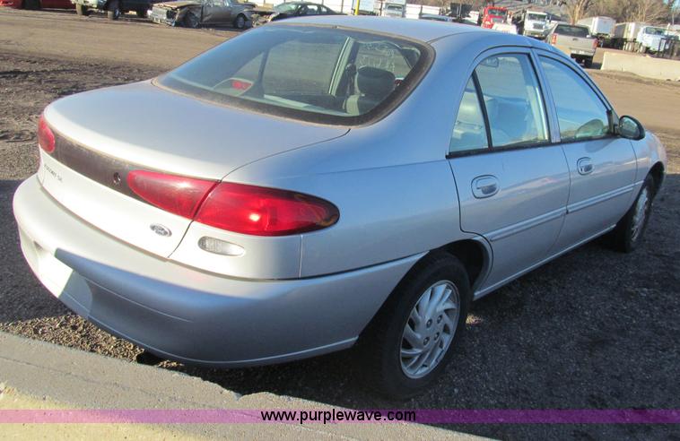 image for item G9651 1998 Ford Escort SE
