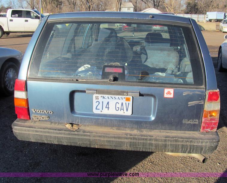 image for item G9652 1993 Volvo 940