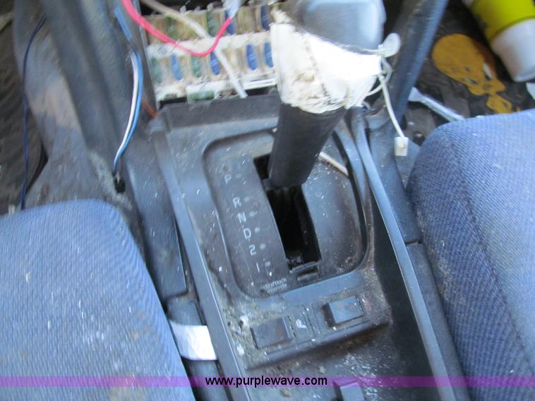 image for item G9652 1993 Volvo 940