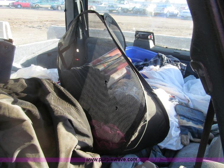 image for item G9652 1993 Volvo 940