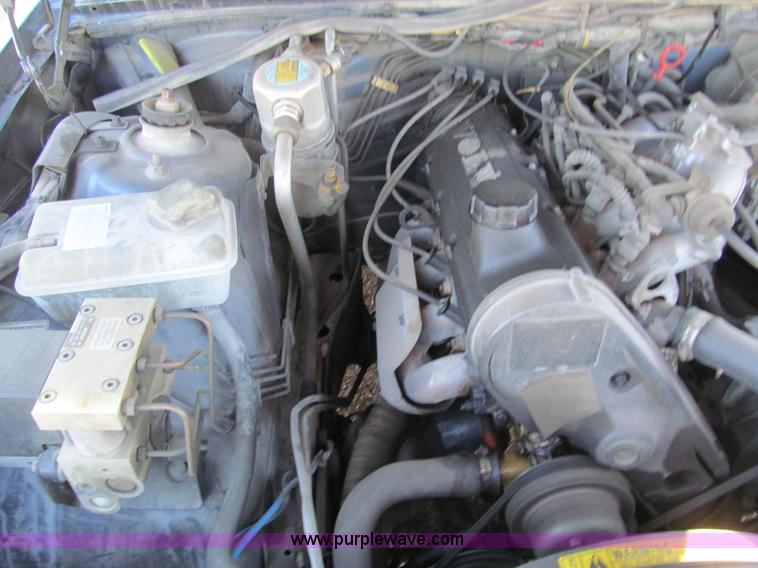 image for item G9652 1993 Volvo 940