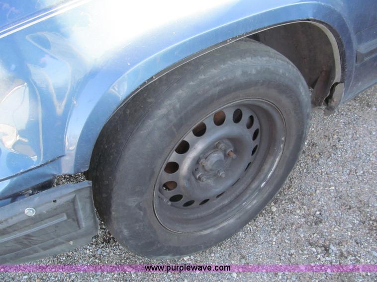 image for item G9652 1993 Volvo 940