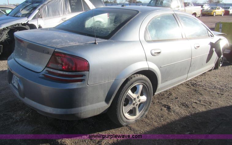 image for item G9653 2006 Dodge Stratus SXT