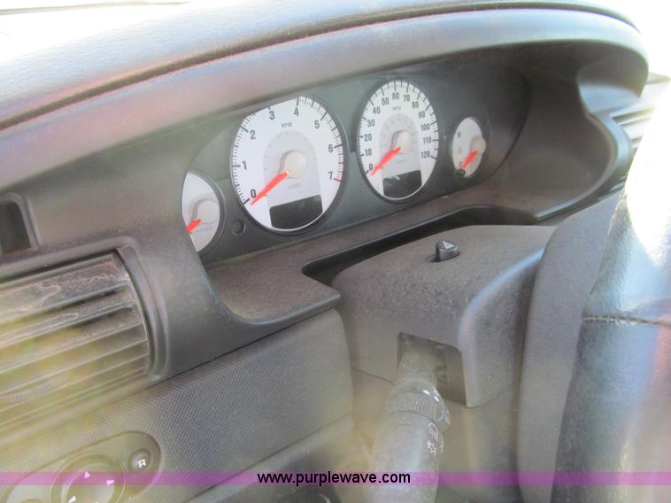 image for item G9653 2006 Dodge Stratus SXT