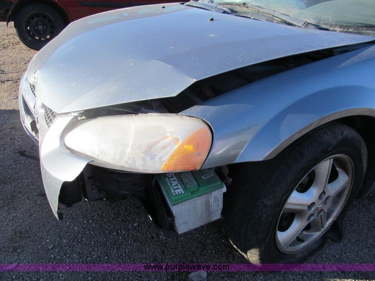 image for item G9653 2006 Dodge Stratus SXT