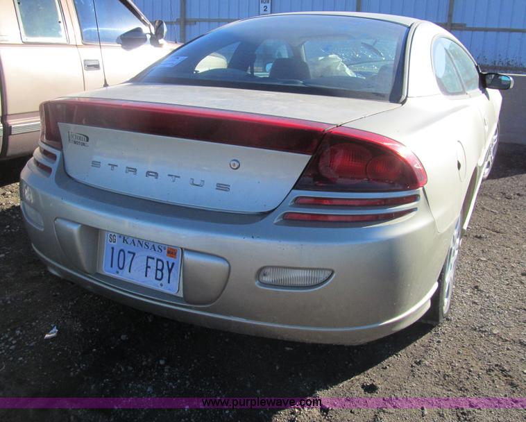 image for item G9655 2001 Dodge Stratus