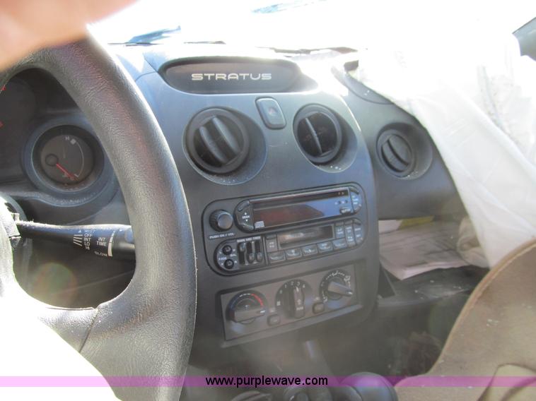 image for item G9655 2001 Dodge Stratus