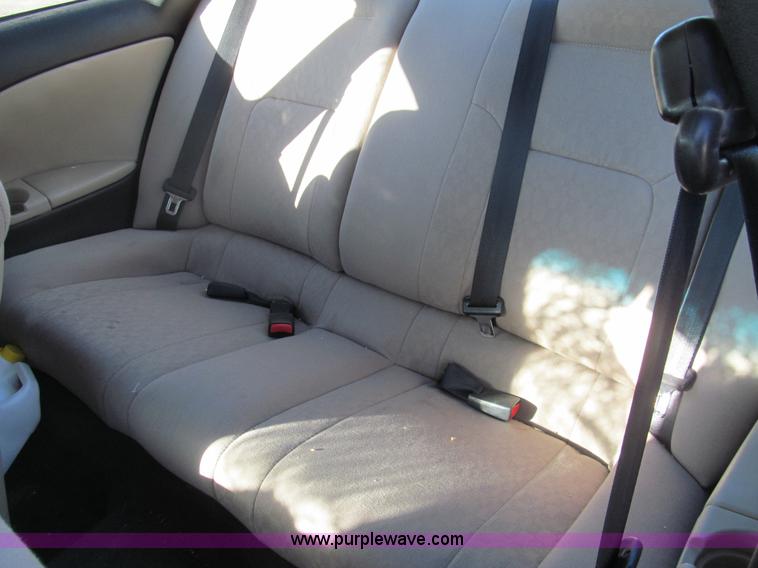 image for item G9655 2001 Dodge Stratus