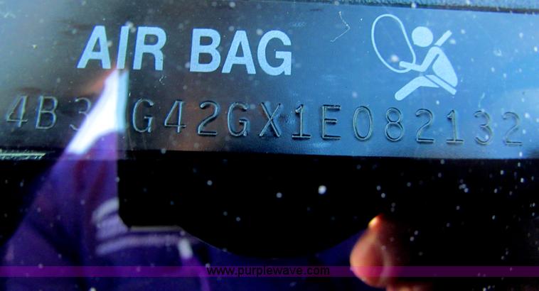 image for item G9655 2001 Dodge Stratus