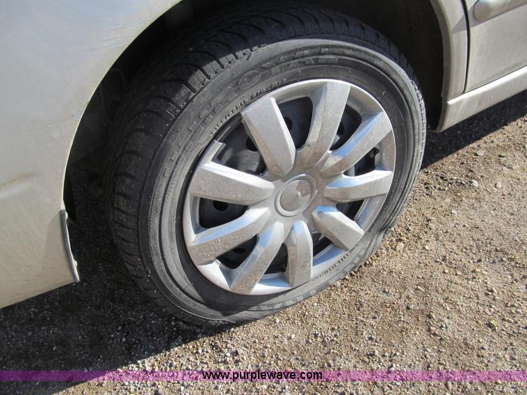 image for item G9656 1997 Nissan Altima