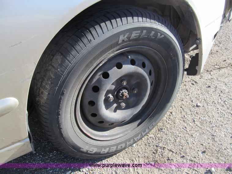 image for item G9656 1997 Nissan Altima