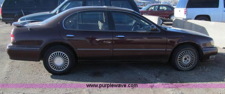 image for item G9657 1997 Infiniti I30