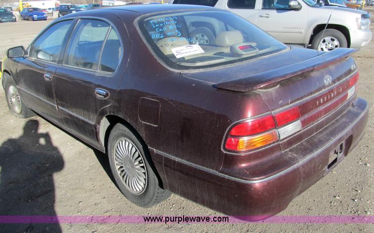 image for item G9657 1997 Infiniti I30
