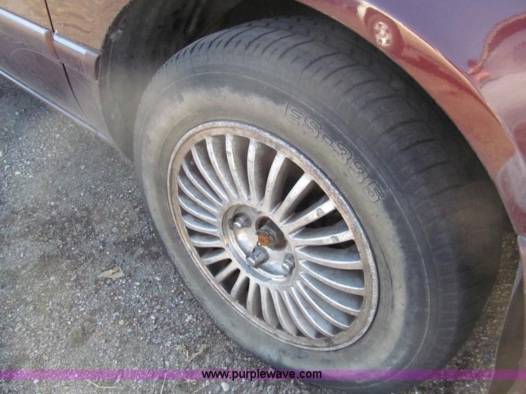 image for item G9657 1997 Infiniti I30