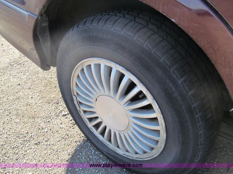 image for item G9657 1997 Infiniti I30