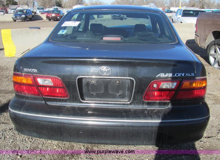 image for item G9658 1998 Toyota Avalon XLS
